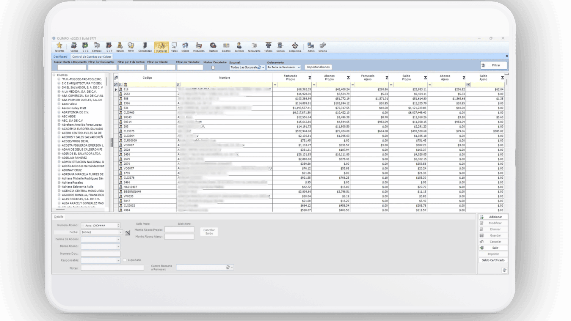 Pantalla de una tablet mostrando el módulo de control de cuentas por cobrar en el ERP Olimpo Tecnologías.